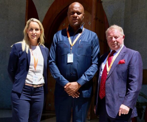 01.05.24 – A great opportunity to meet with Government stakeholders and talk about future plans for our Southern Rukwa project. 

HE1 CEO (Lorna Blaisse), Country Manager (Fidelis Lekule) and Finance and Commercial Director (Graham Jacobs) outside Parliament in Dodoma City, Tanzania